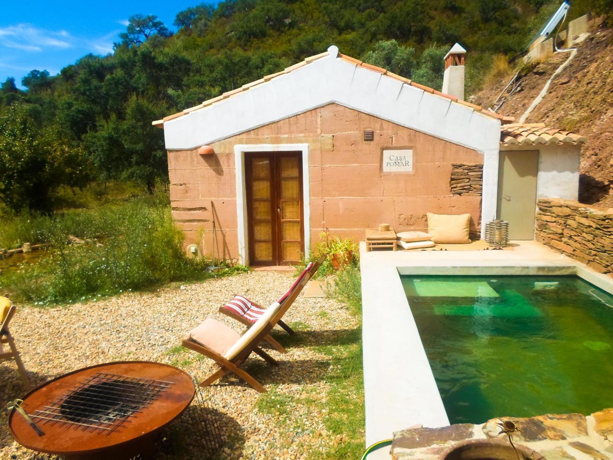Casas Da Cerca Guest House Troviscais Bagian luar foto