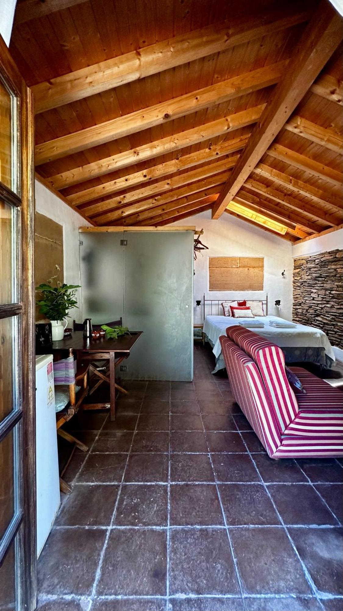 Casas Da Cerca Guest House Troviscais Bagian luar foto